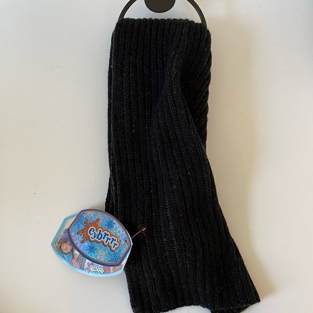NWT Cybrrrr B2K Knit Brown Scarf